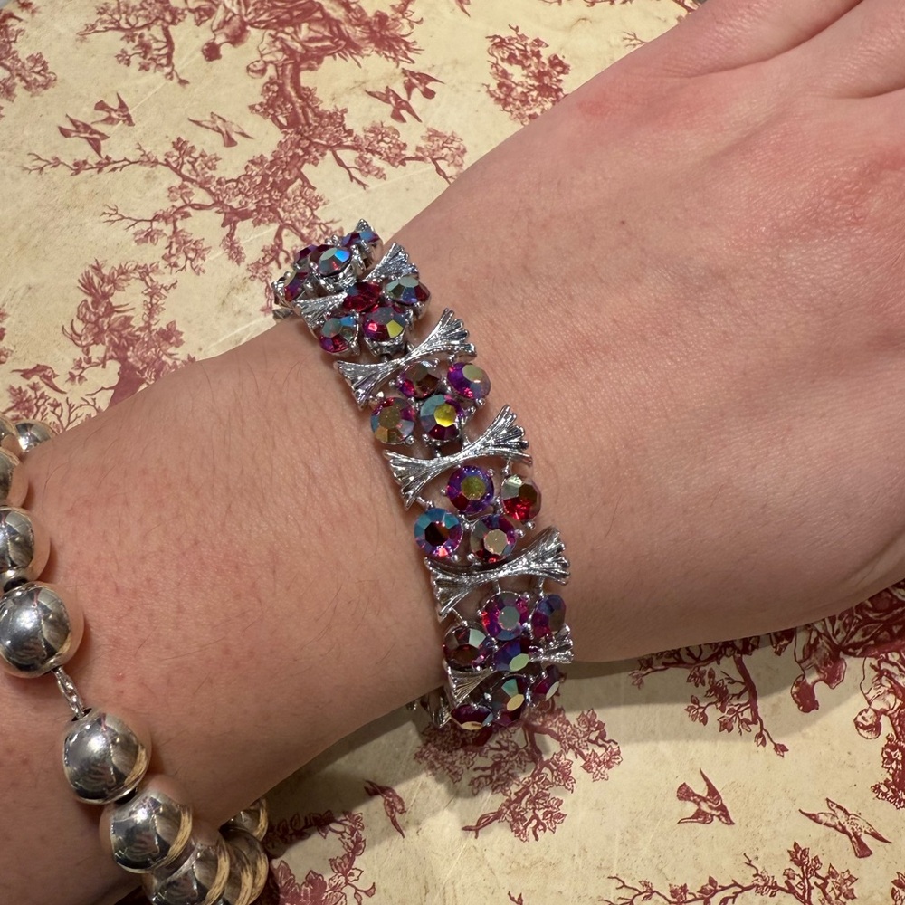 Vintage 1960s Lisner Dazzling Silver Tone Bracelet with Multicolor Crystals